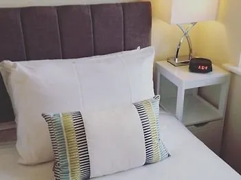 Liberty Court Apartment *